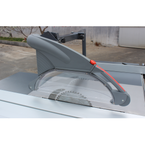 Frithngende klingebeskytter til rundsav